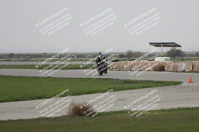 media/Nov-30-2025-TrackDaz (Sun) [[d8b22663df]]/Around the Pits/